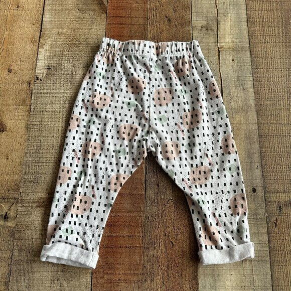 Chick Pea Girls Size 6-9M Geometric Shape Pattern Pants with Cuffed Ankles - Picture 6 of 6